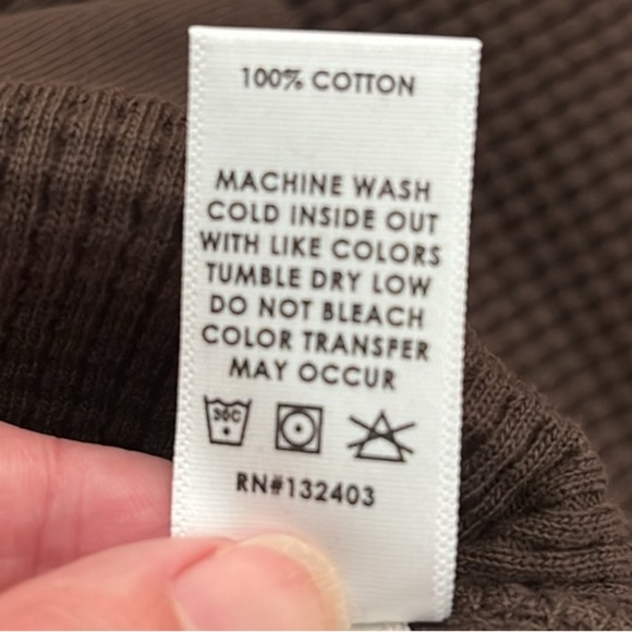 Cotton Citizen Cooper Half Zip Thermal Espresso brown size L NWT - Picture 7 of 9